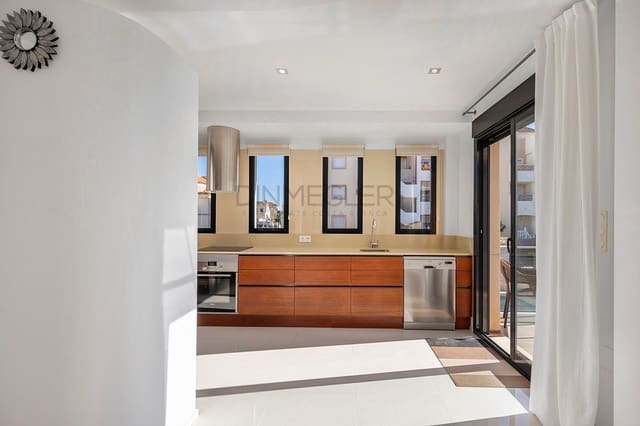 5 soveværelse Villa til salg i La Zenia, Orihuela med swimmingpool - € 895.000 (Ref: 9007602)