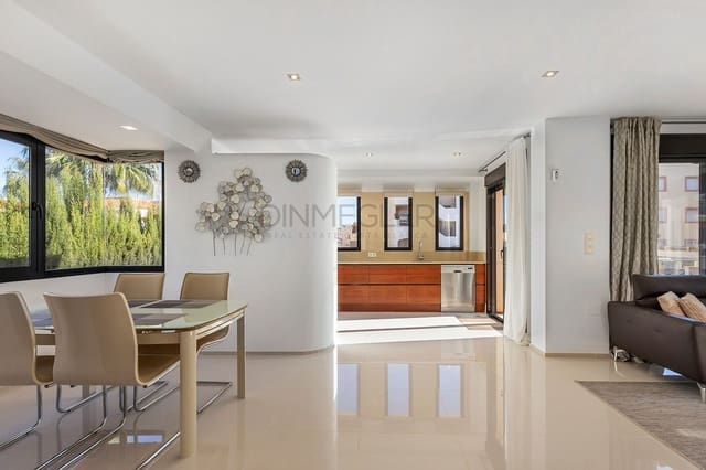 5 soveværelse Villa til salg i La Zenia, Orihuela med swimmingpool - € 895.000 (Ref: 9007602)