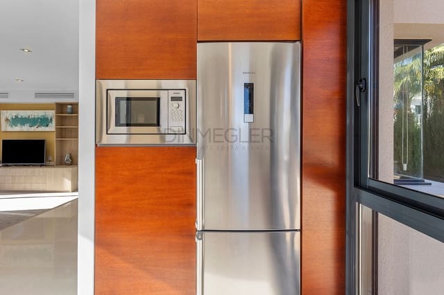 5 soveværelse Villa til salg i La Zenia, Orihuela med swimmingpool - € 895.000 (Ref: 9007602)