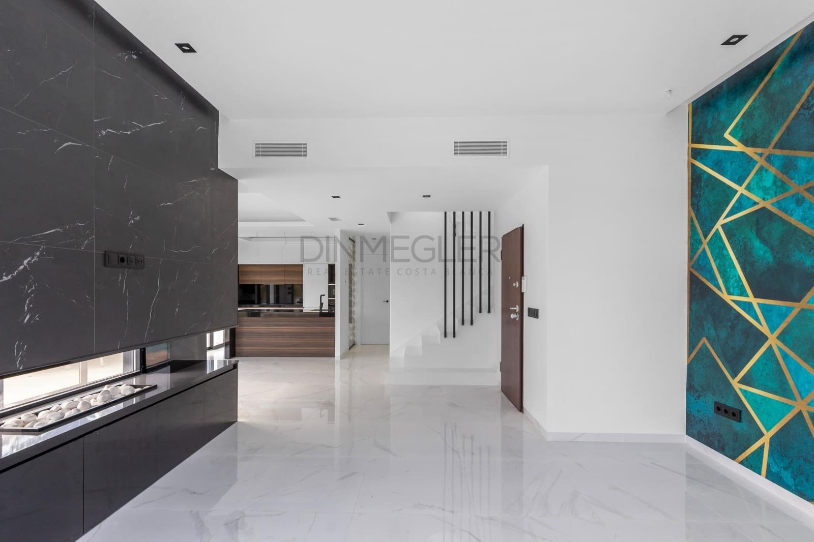 3 chambre Villa/Maison à vendre à Torrevieja avec piscine - 800 000 € (Ref: 9042146)