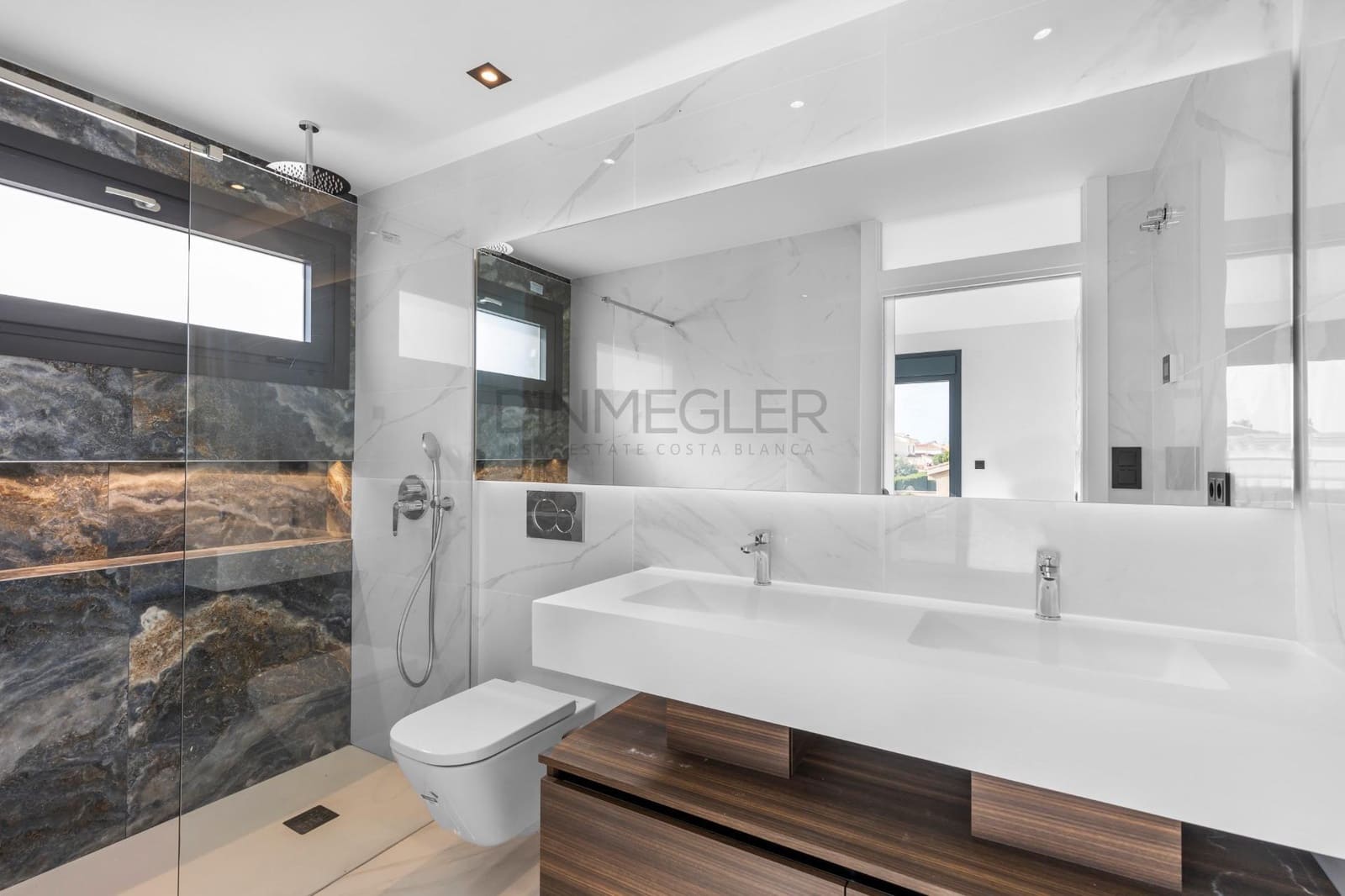 3 chambre Villa/Maison à vendre à Torrevieja avec piscine - 800 000 € (Ref: 9042146)