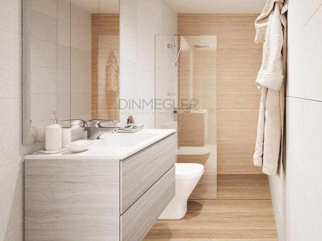 3 slaapkamer Penthouse te koop in Playa del Cura, Torrevieja met zwembad - € 464.000 (Ref: 9107618)