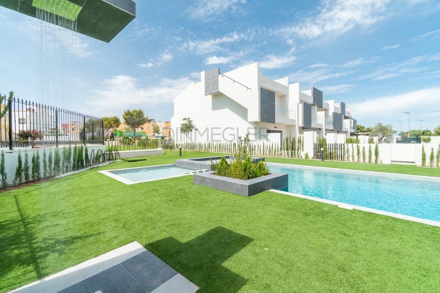 Bungalow de 3 habitaciones en Los Balcones en venta con piscina - 289.900 € (Ref: 9126704)