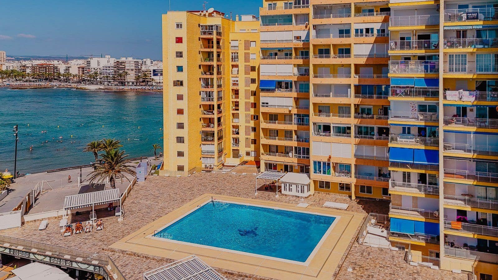 3 soverom Leilighet til salgs i Torrevieja med svømmebasseng - € 369 000 (Ref: 9132267)