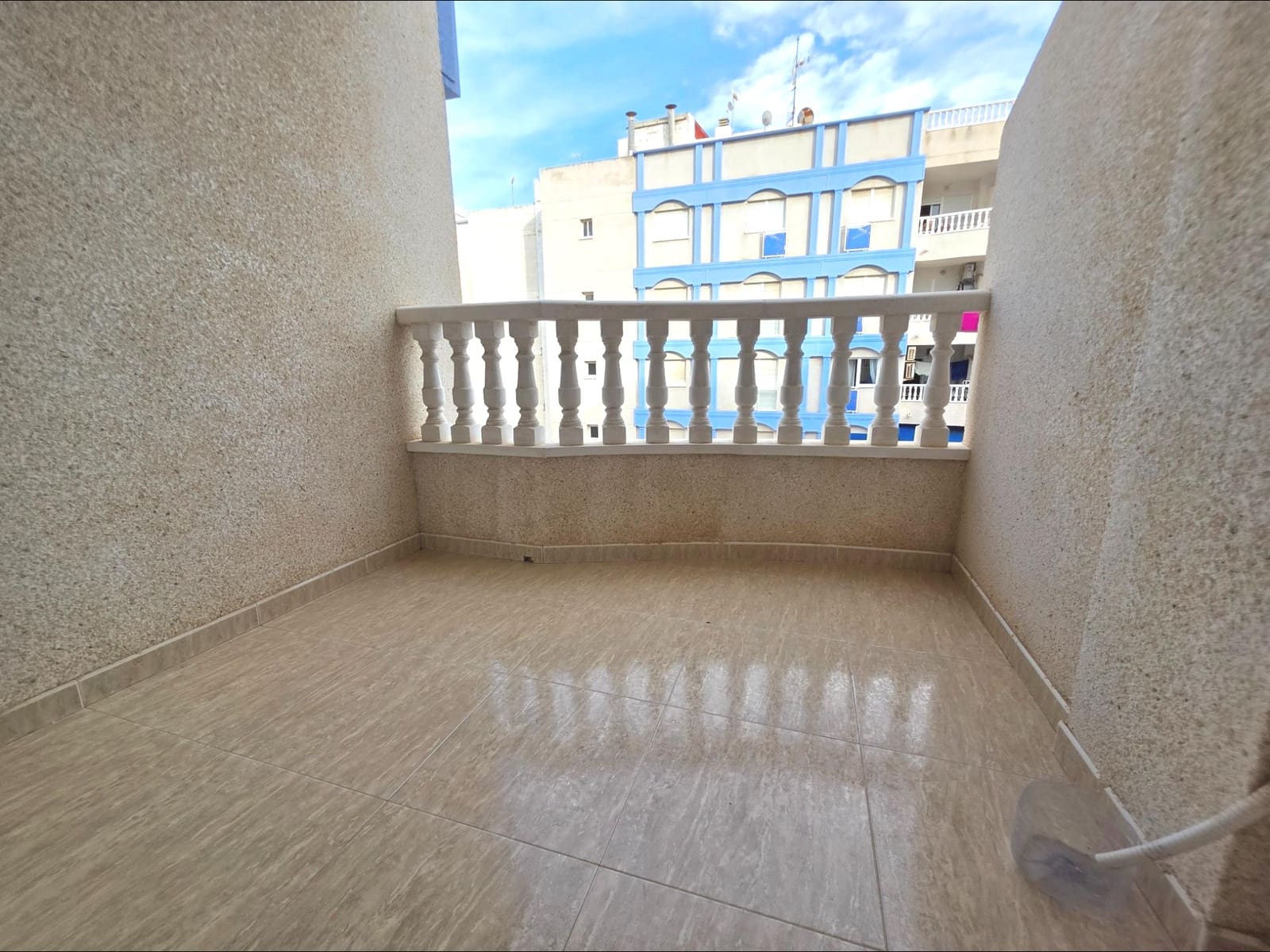 2 camera da letto Appartamento da affittare in Torrevieja con piscina - 850 € (Rif: 9264426)