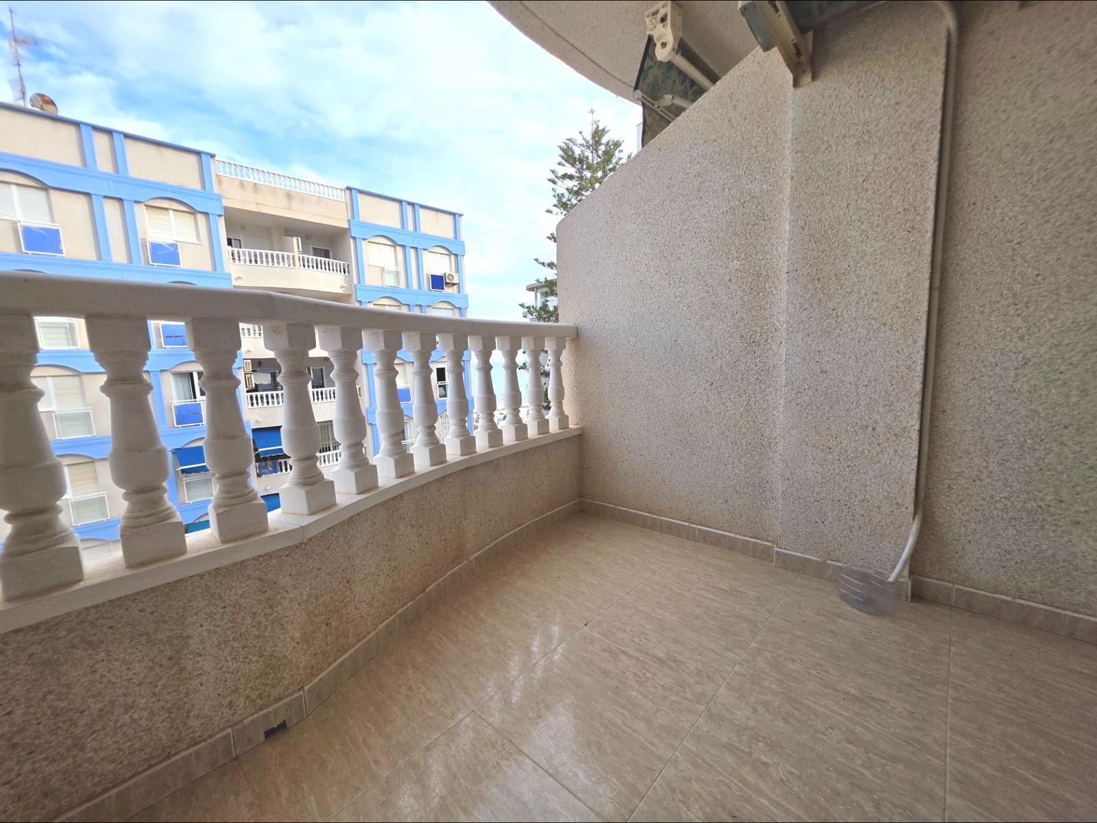 2 camera da letto Appartamento da affittare in Torrevieja con piscina - 850 € (Rif: 9264426)