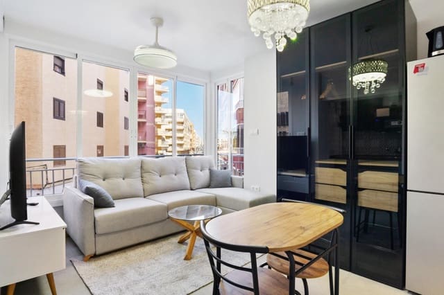 Studio for rent in Playa del Cura, Torrevieja - € 560 (Ref: 9265823)