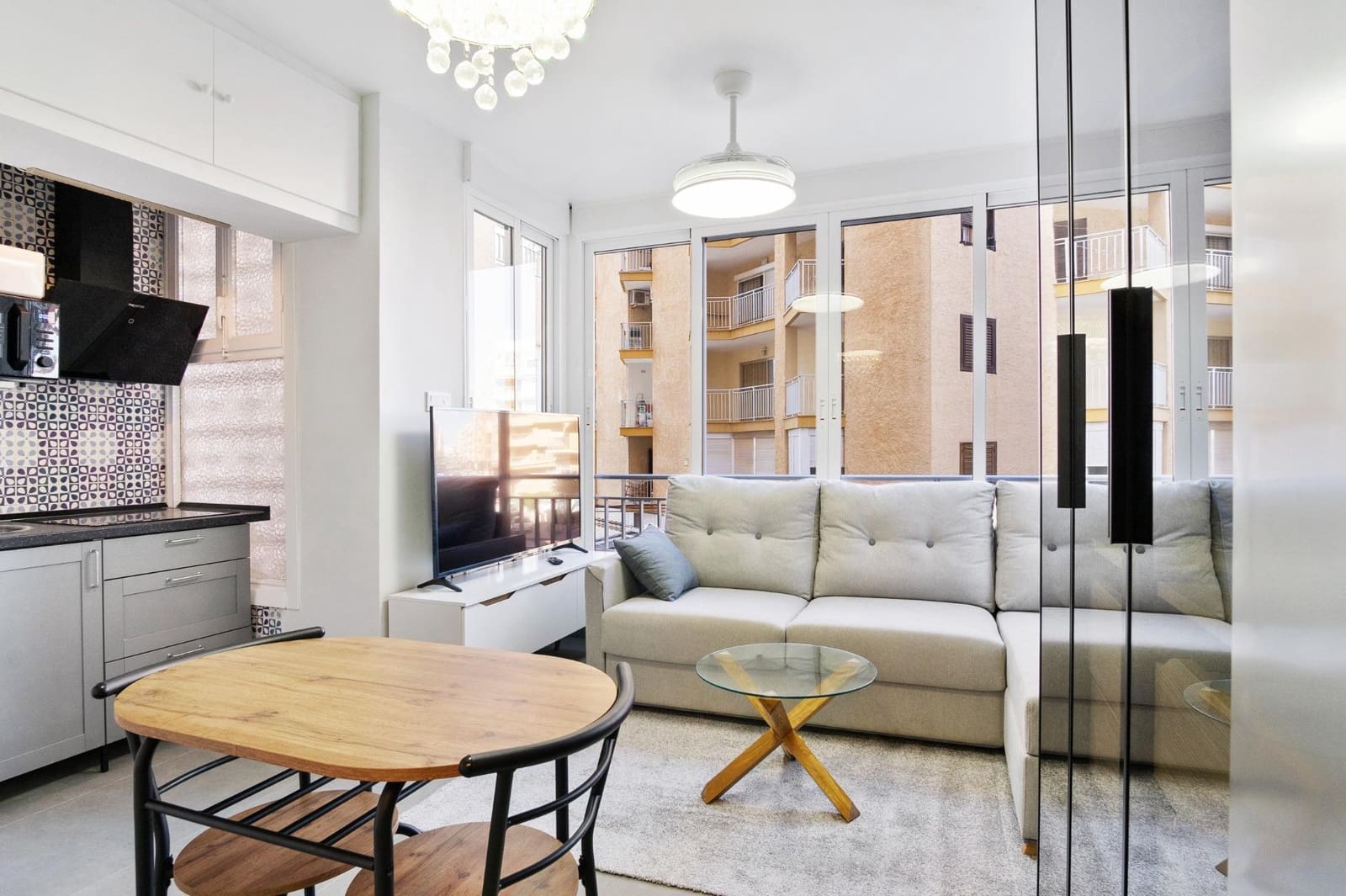 Yksiö vuokrattavana paikassa Torrevieja - 560 € (Ref: 9265823)