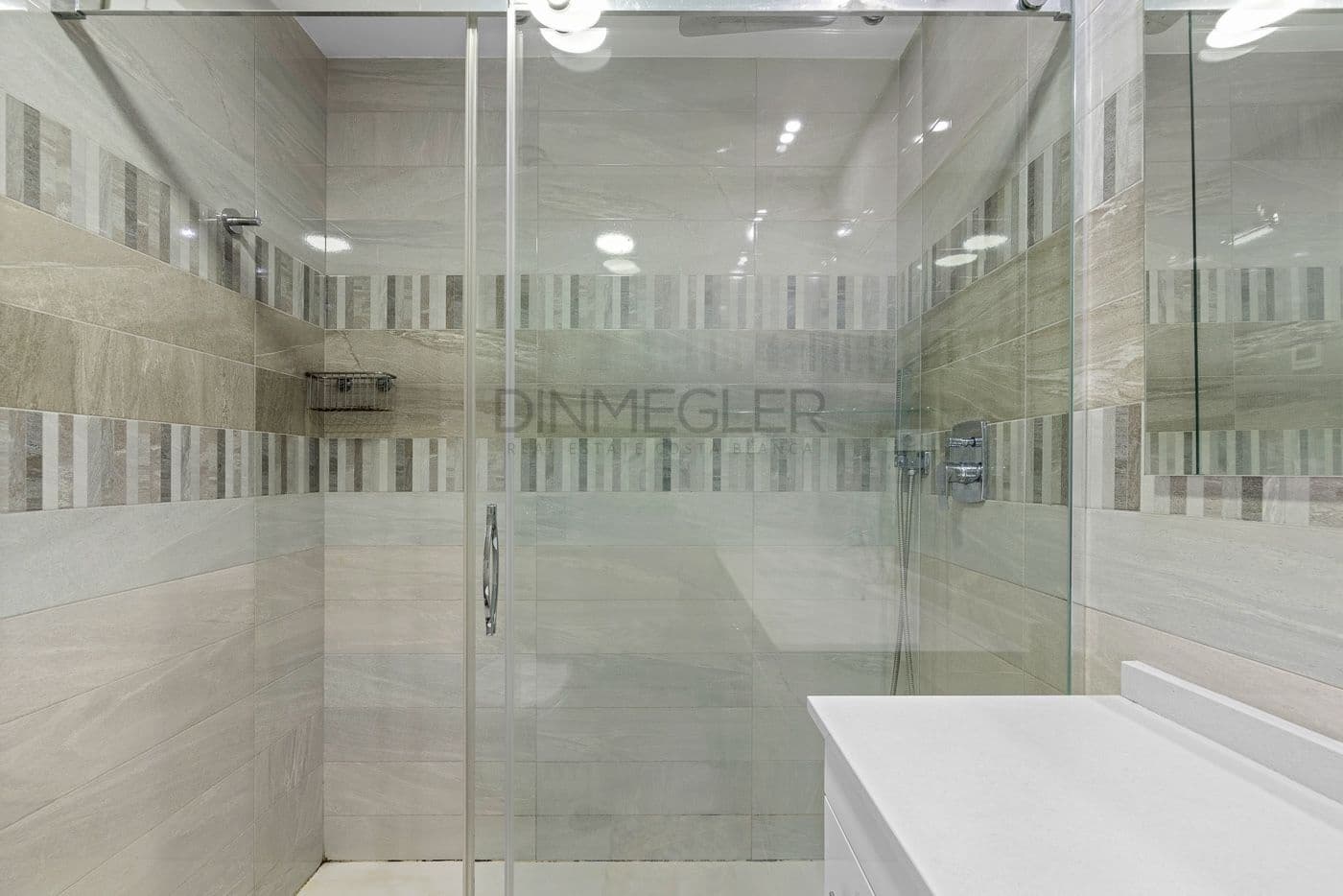 2 soveværelse Lejlighed til salg i Punta Prima med swimmingpool - € 420.000 (Ref: 9282125)