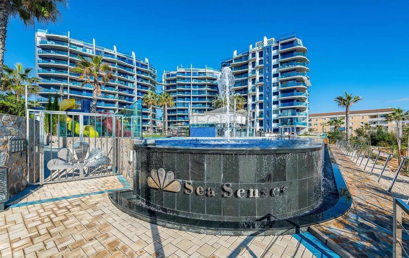 2 soveværelse Lejlighed til salg i Punta Prima med swimmingpool - € 420.000 (Ref: 9282125)