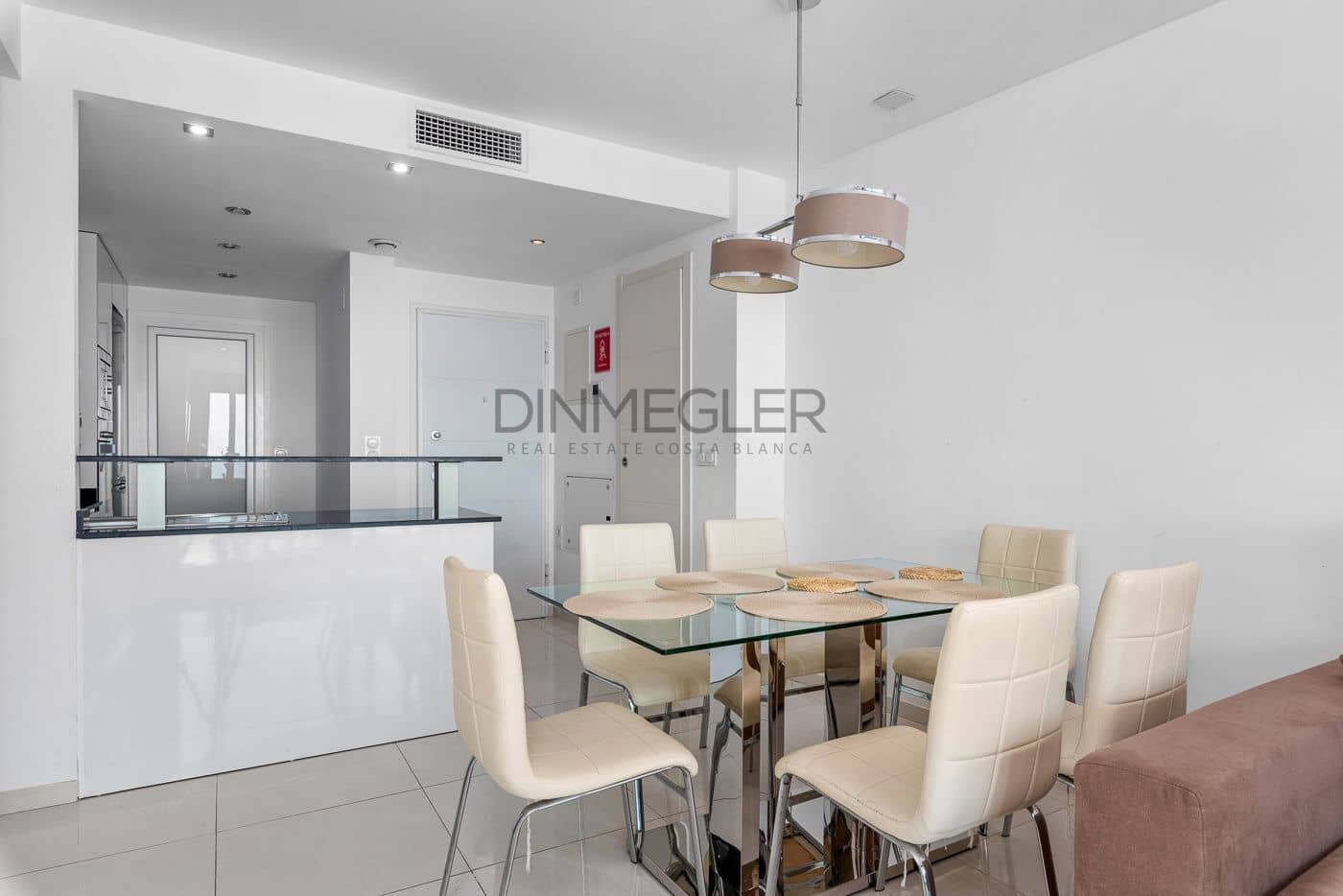 2 soverom Leilighet til salgs i Punta Prima med svømmebasseng - € 420 000 (Ref: 9282125)