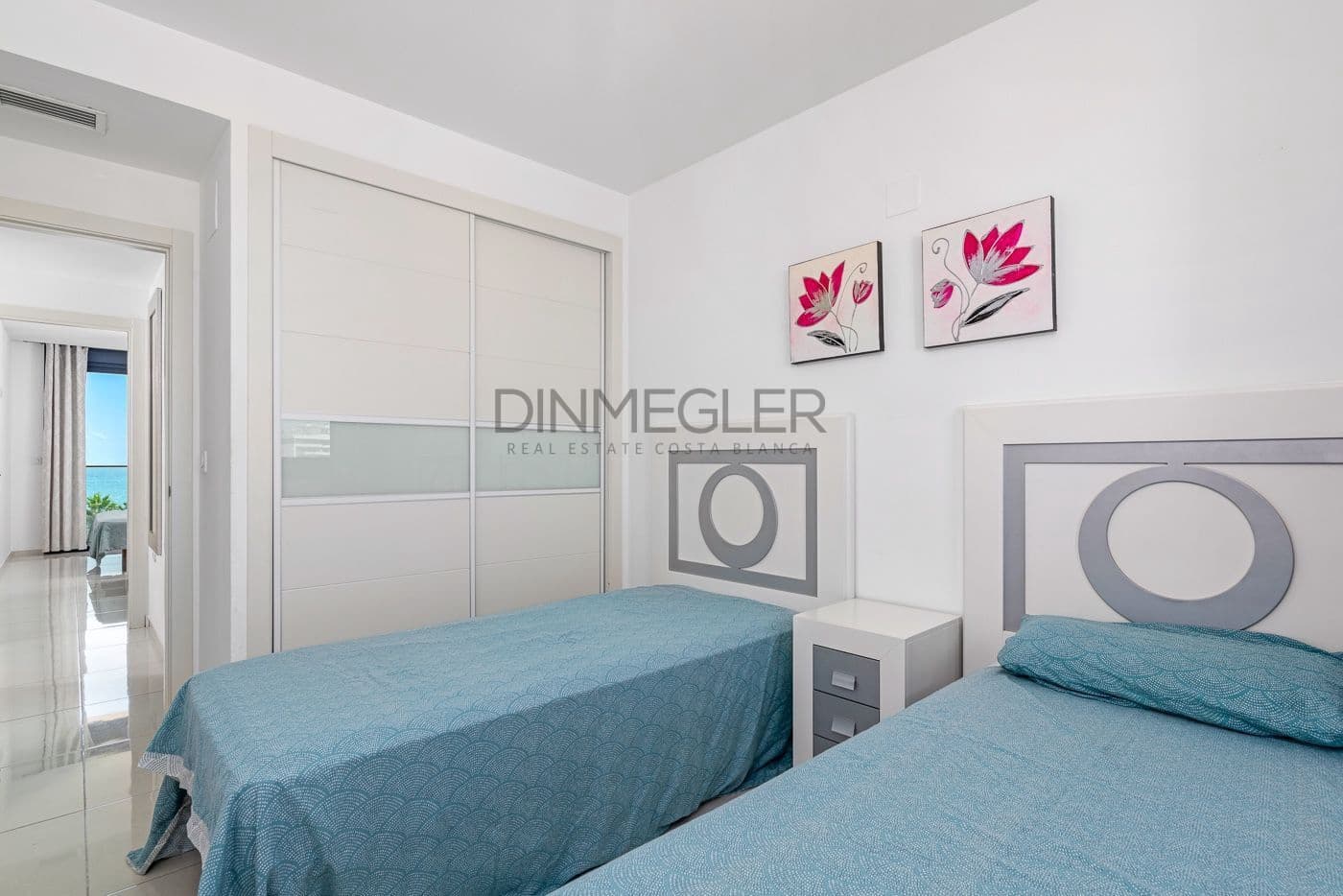 2 soverom Leilighet til salgs i Punta Prima med svømmebasseng - € 420 000 (Ref: 9282125)