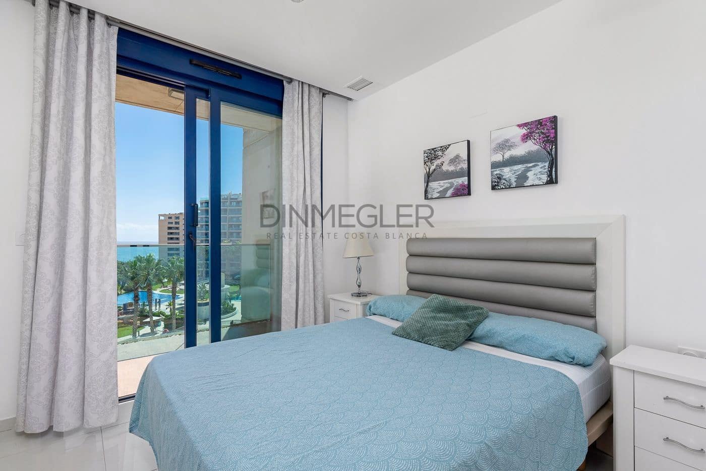 2 soverom Leilighet til salgs i Punta Prima med svømmebasseng - € 420 000 (Ref: 9282125)