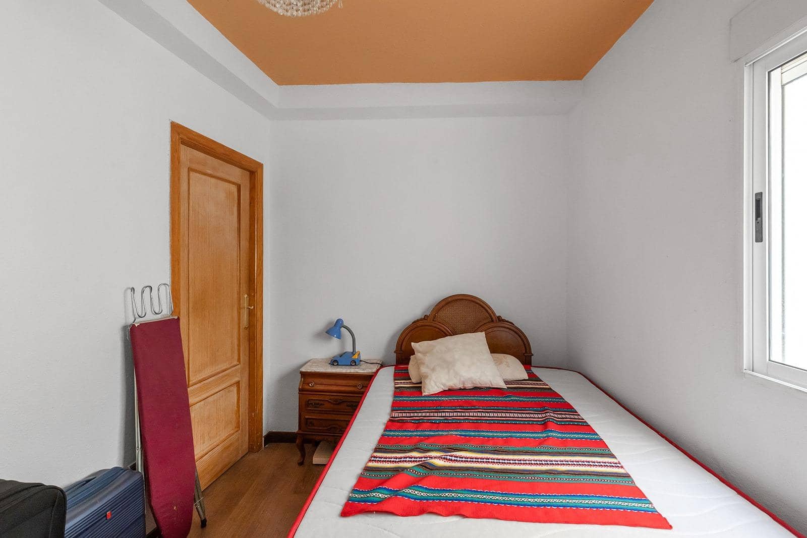 Apartamento de 3 habitaciones en Torrevieja en venta - 160.000 € (Ref: 9317803)