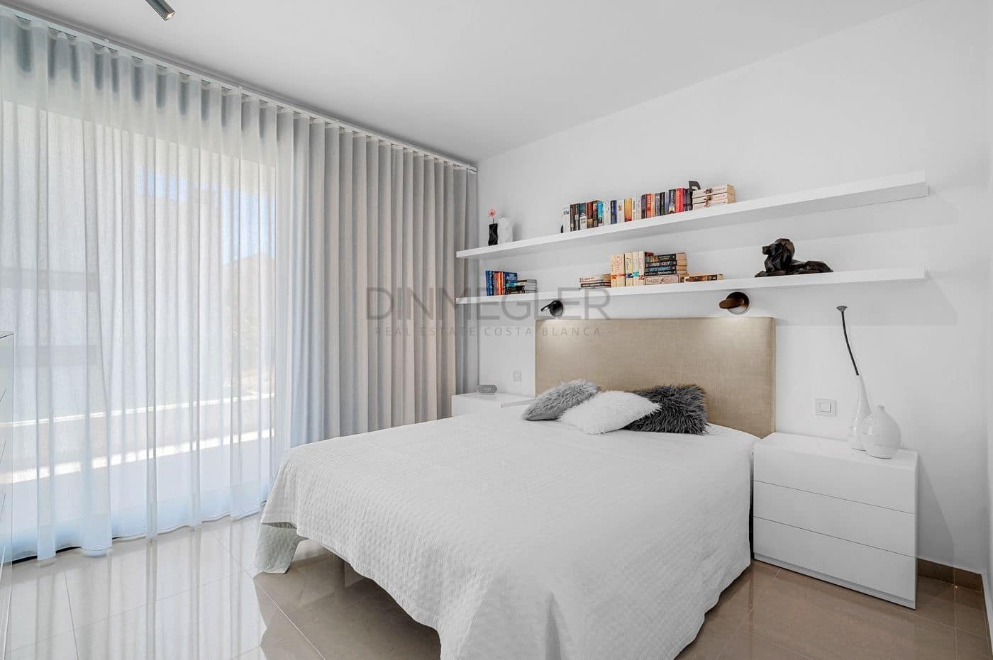 4 soverom Villa til salgs i Guardamar del Segura med svømmebasseng - € 1 390 000 (Ref: 9326402)