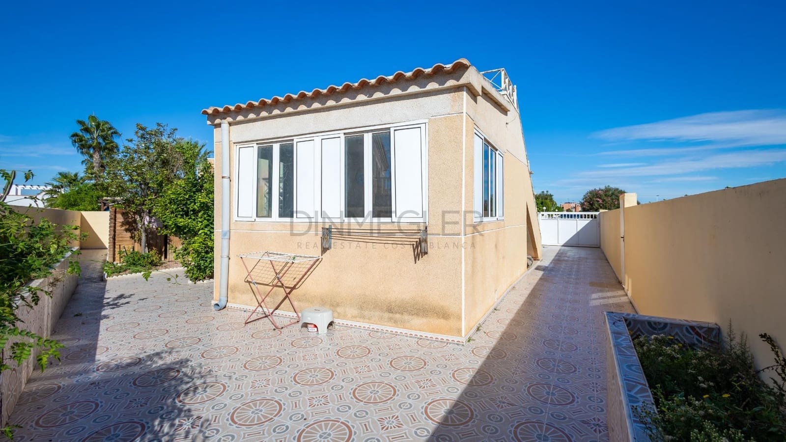 2 chambre Villa/Maison à vendre à Torrevieja avec piscine - 235 000 € (Ref: 9347313)