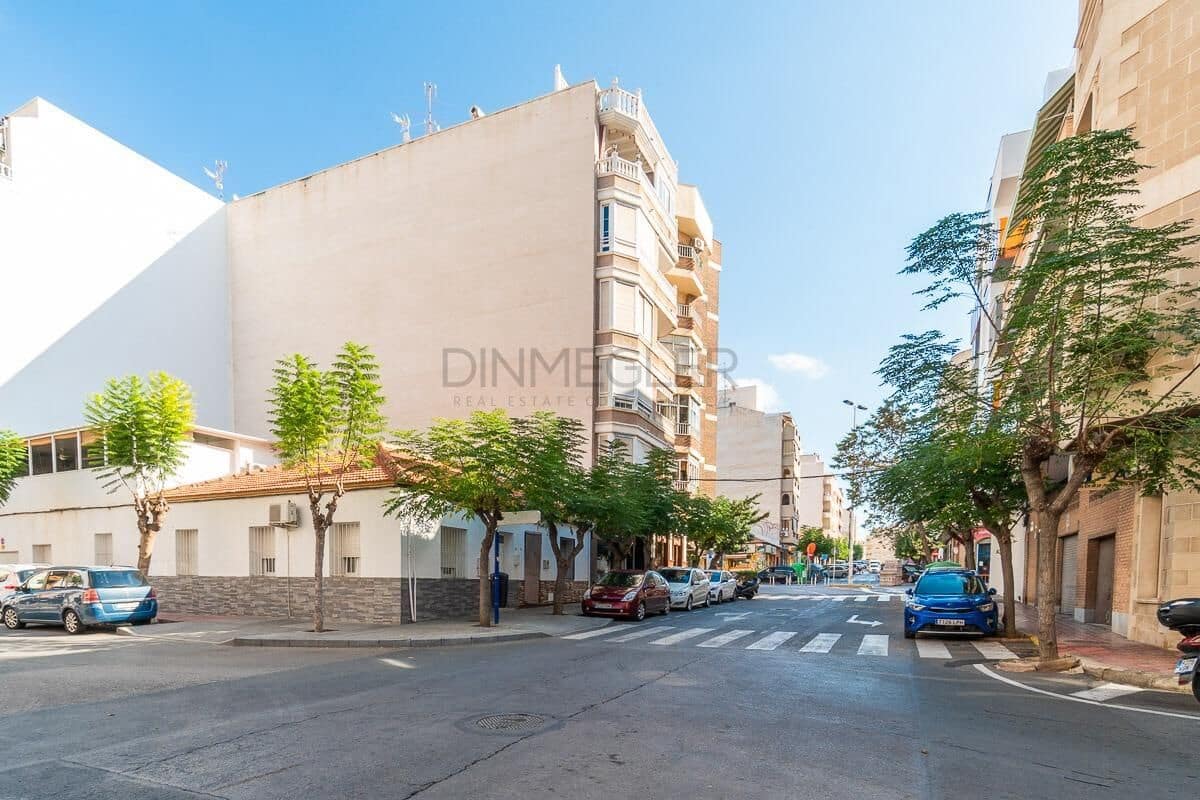 3 slaapkamer Appartement te koop in Torrevieja - € 209.000 (Ref: 9437701)