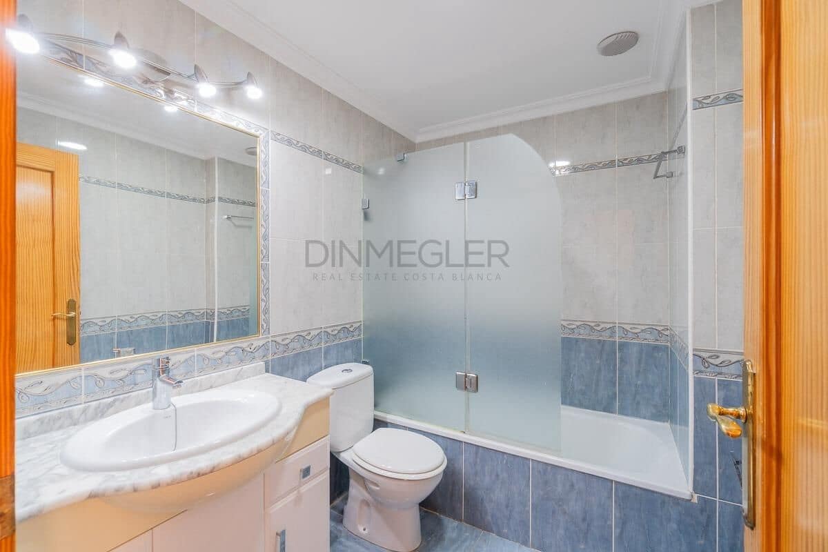 3 slaapkamer Appartement te koop in Torrevieja - € 209.000 (Ref: 9437701)