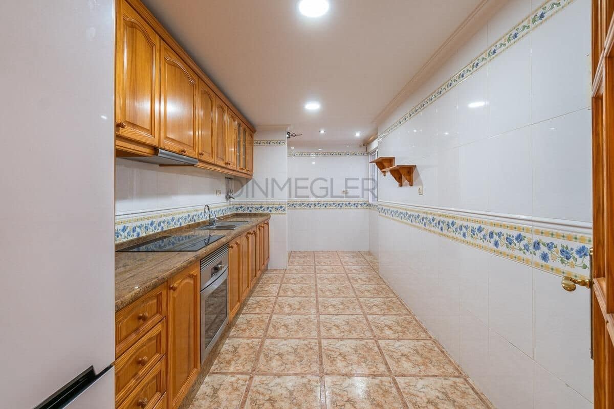 3 slaapkamer Appartement te koop in Torrevieja - € 209.000 (Ref: 9437701)