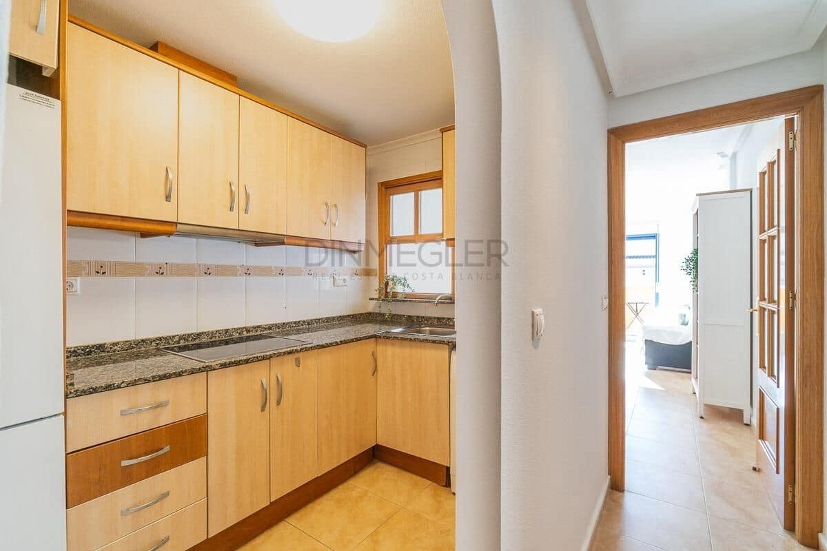 3 soveværelse Lejlighed til salg i Torrevieja - € 195.000 (Ref: 9437702)