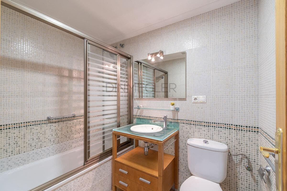 3 soveværelse Lejlighed til salg i Torrevieja - € 195.000 (Ref: 9437702)