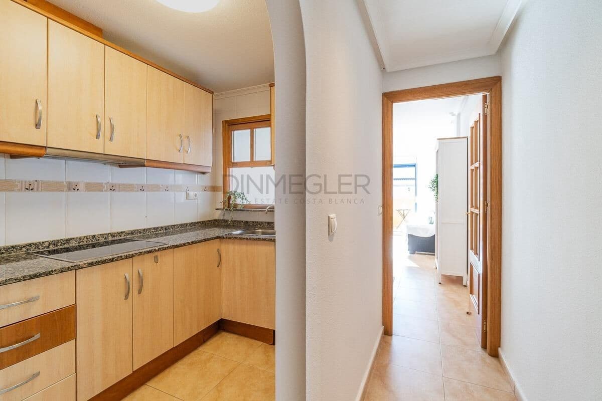 3 soveværelse Lejlighed til salg i Torrevieja - € 195.000 (Ref: 9437702)