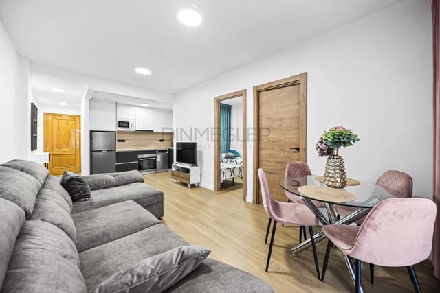 2 bedroom Apartment for sale in Torrevieja with pool - € 173,000 (Ref: 9450225)