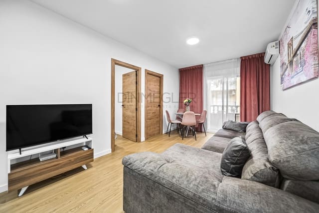 2 bedroom Apartment for sale in Torrevieja with pool - € 173,000 (Ref: 9450225)