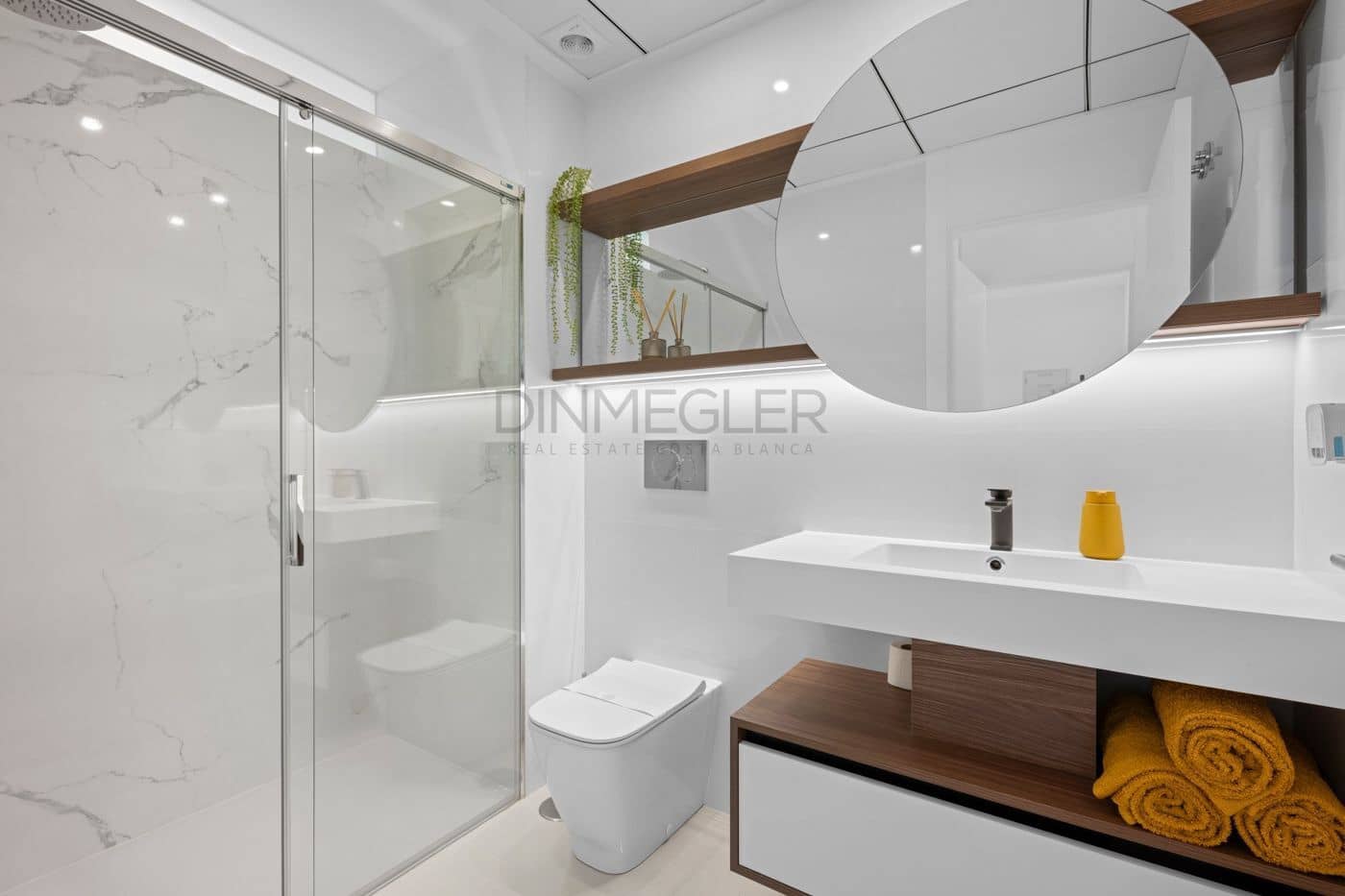 2 bedroom Apartment for sale in Ciudad Quesada with pool - € 389,000 (Ref: 9450229)