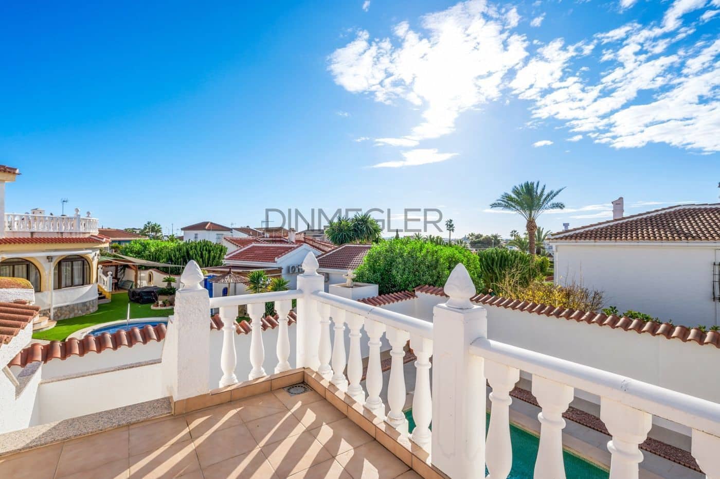 3 bedroom Villa for sale in Rojales with pool garage - € 445,000 (Ref: 9524256)