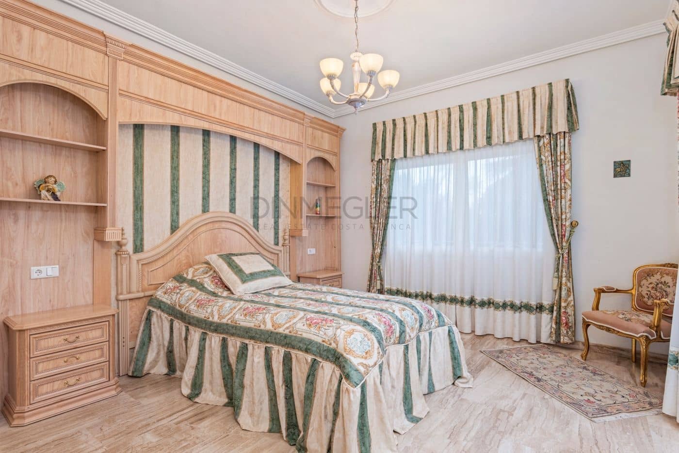 5 camera da letto Villa in vendita in Dona Pepa con piscina garage - 800.000 € (Rif: 9524258)