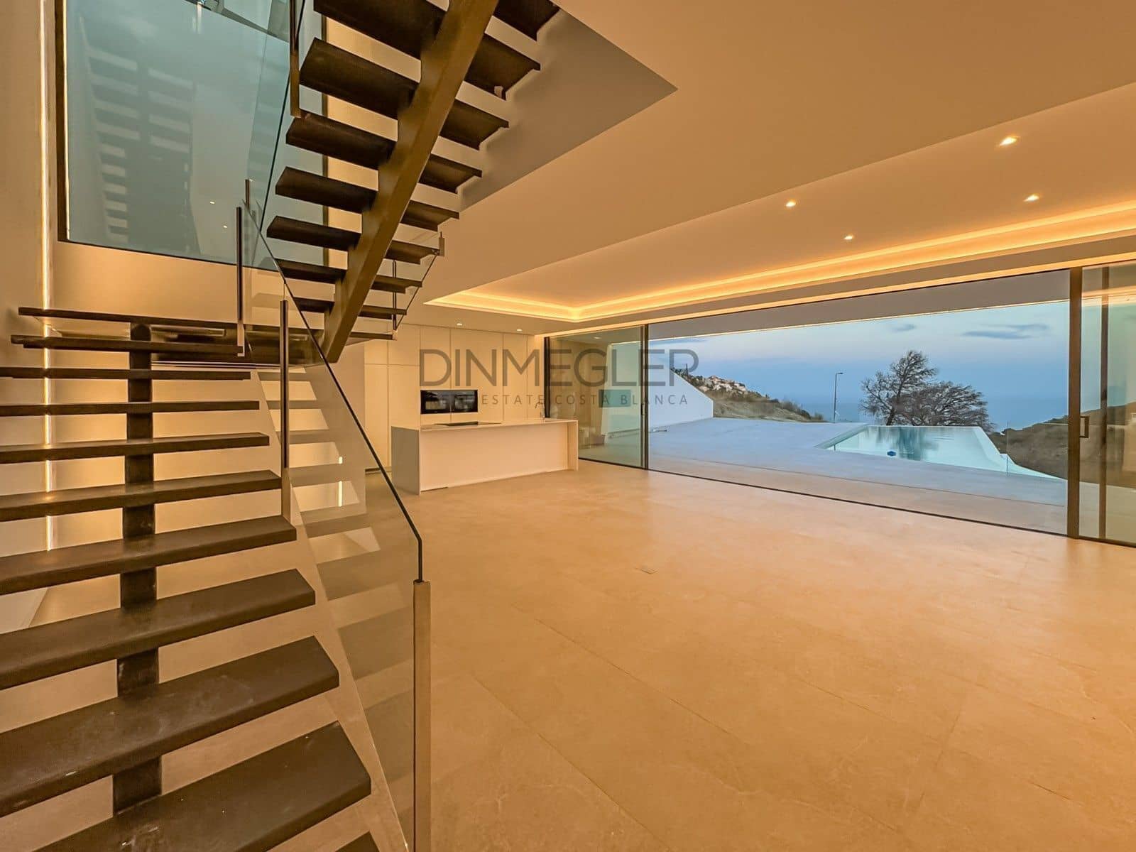 4 quarto Moradia para venda em Altea com piscina garagem - 2 290 000 € (Ref: 9543542)