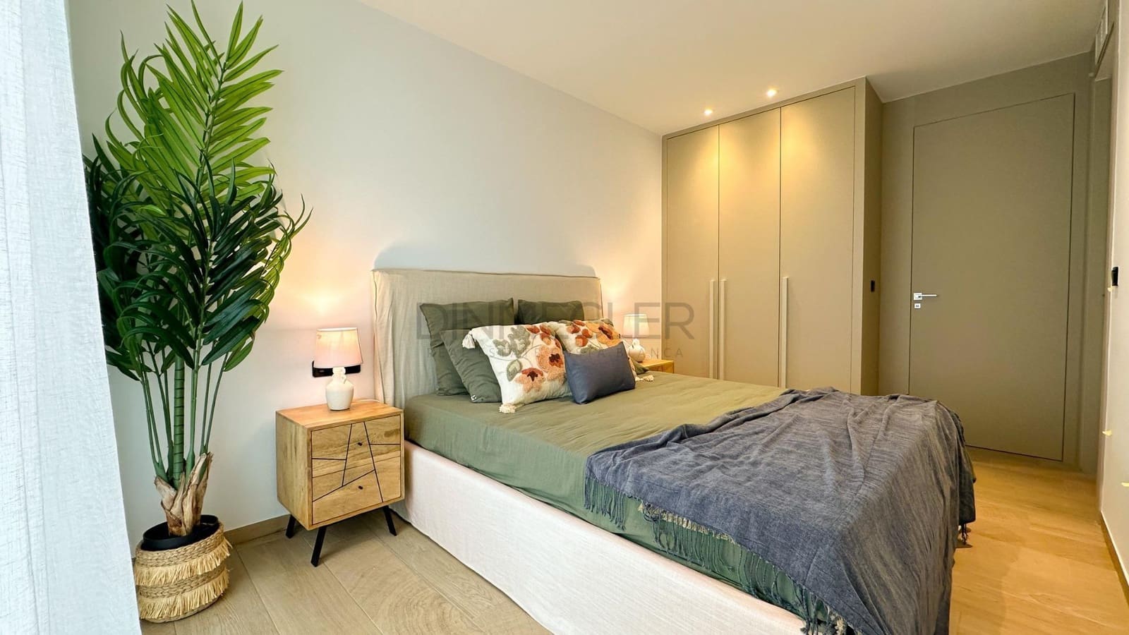 2 slaapkamer Bungalow te koop in Algorfa met zwembad garage - € 325.000 (Ref: 9586401)