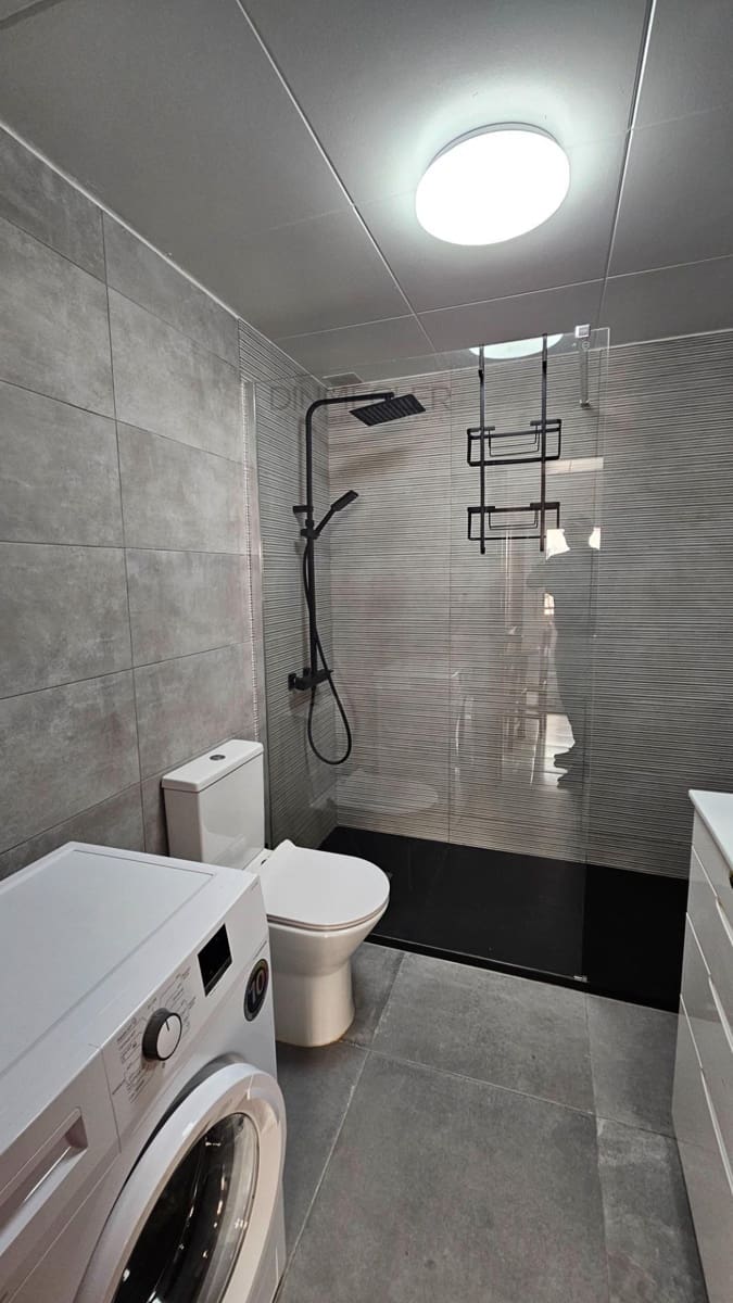 Studio for rent in Torrevieja - € 545 (Ref: 9596072)