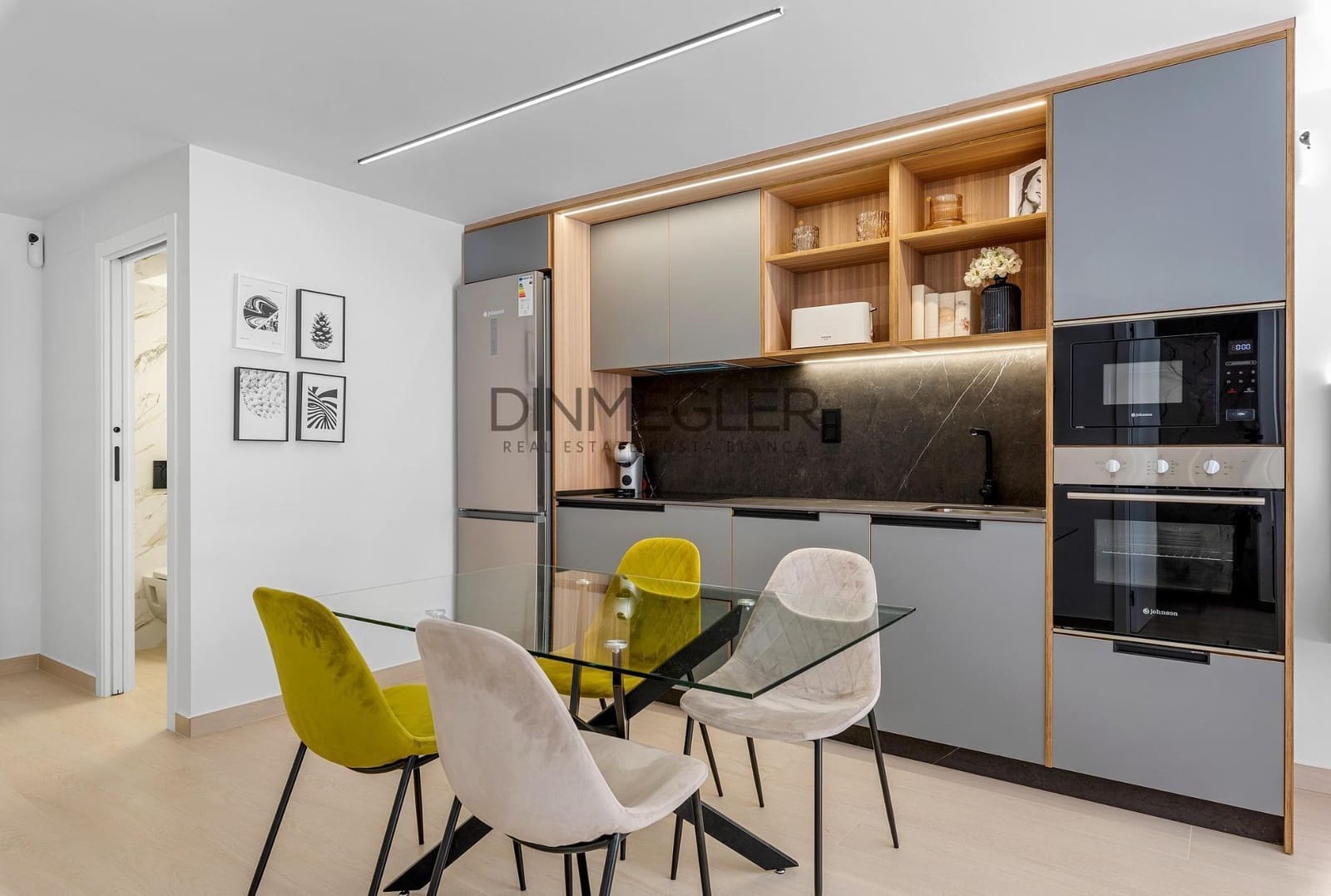 3 sovrum Takvåning till salu i El Raso med pool - 251 000 € (Ref: 9596074)