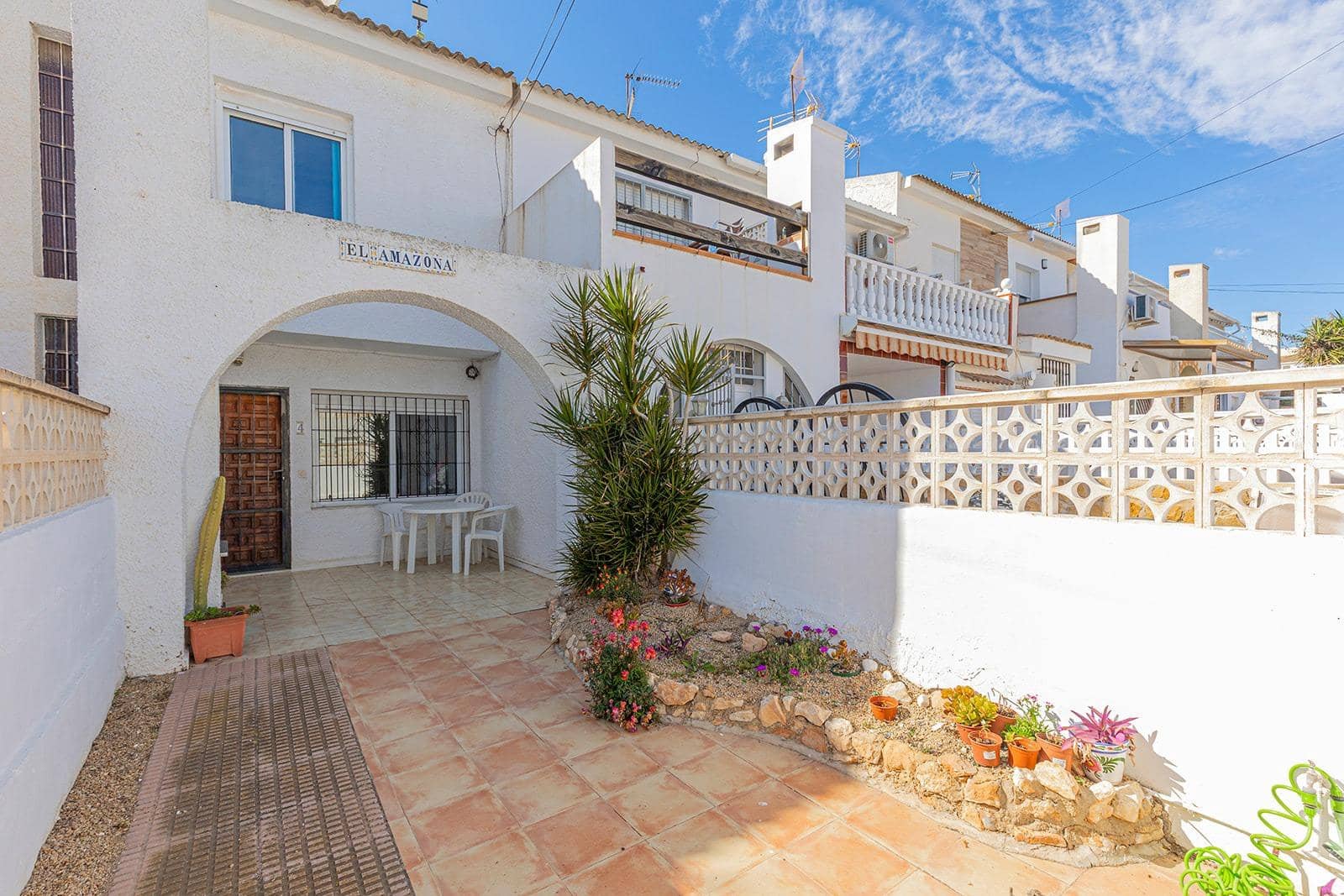 2 bedroom Terraced Villa for sale in Torrevieja with pool - € 150,000 (Ref: 9644968)