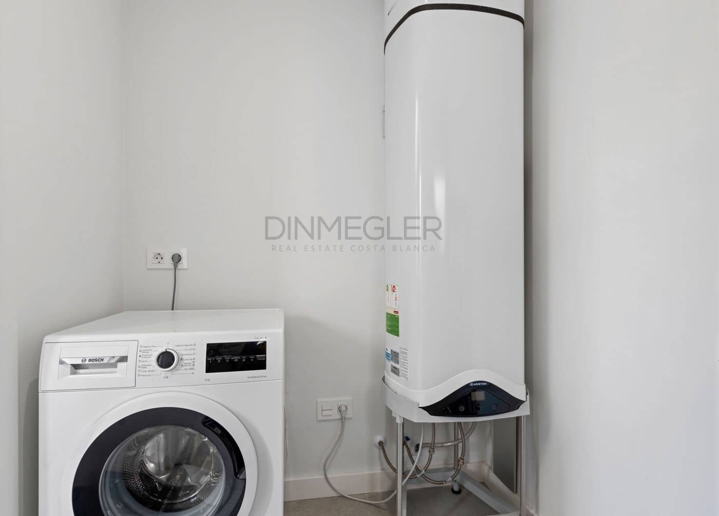 3 chambre Villa/Maison Mitoyenne à vendre à San Fulgencio avec piscine - 445 000 € (Ref: 9648059)