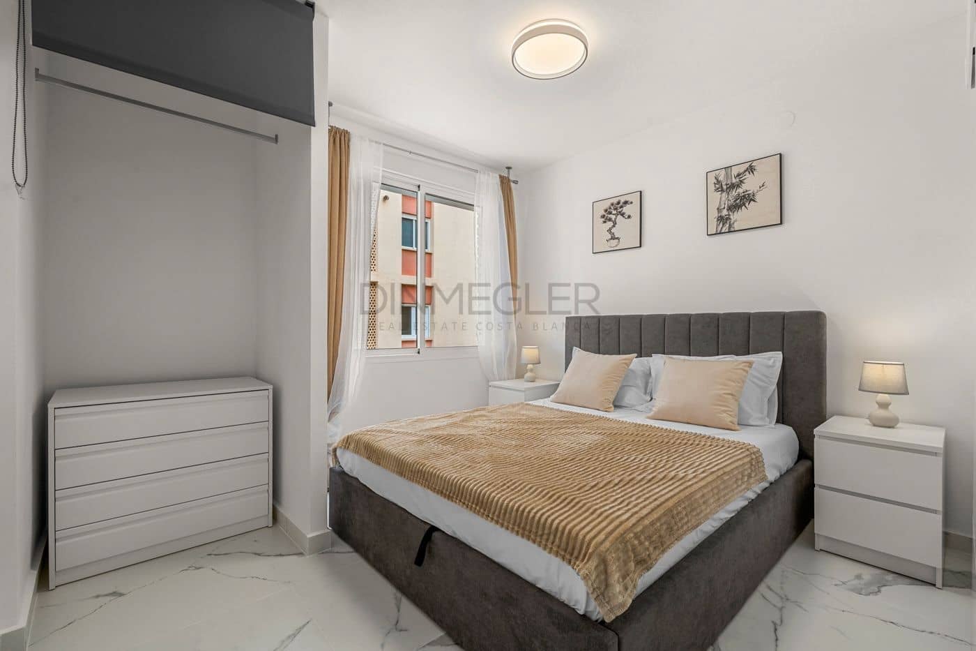 3 sovrum Lägenhet till salu i Torrevieja med garage - 289 000 € (Ref: 9755610)