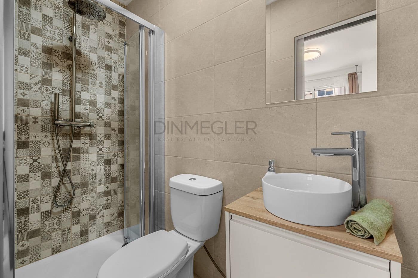 3 sovrum Lägenhet till salu i Torrevieja med garage - 289 000 € (Ref: 9755610)