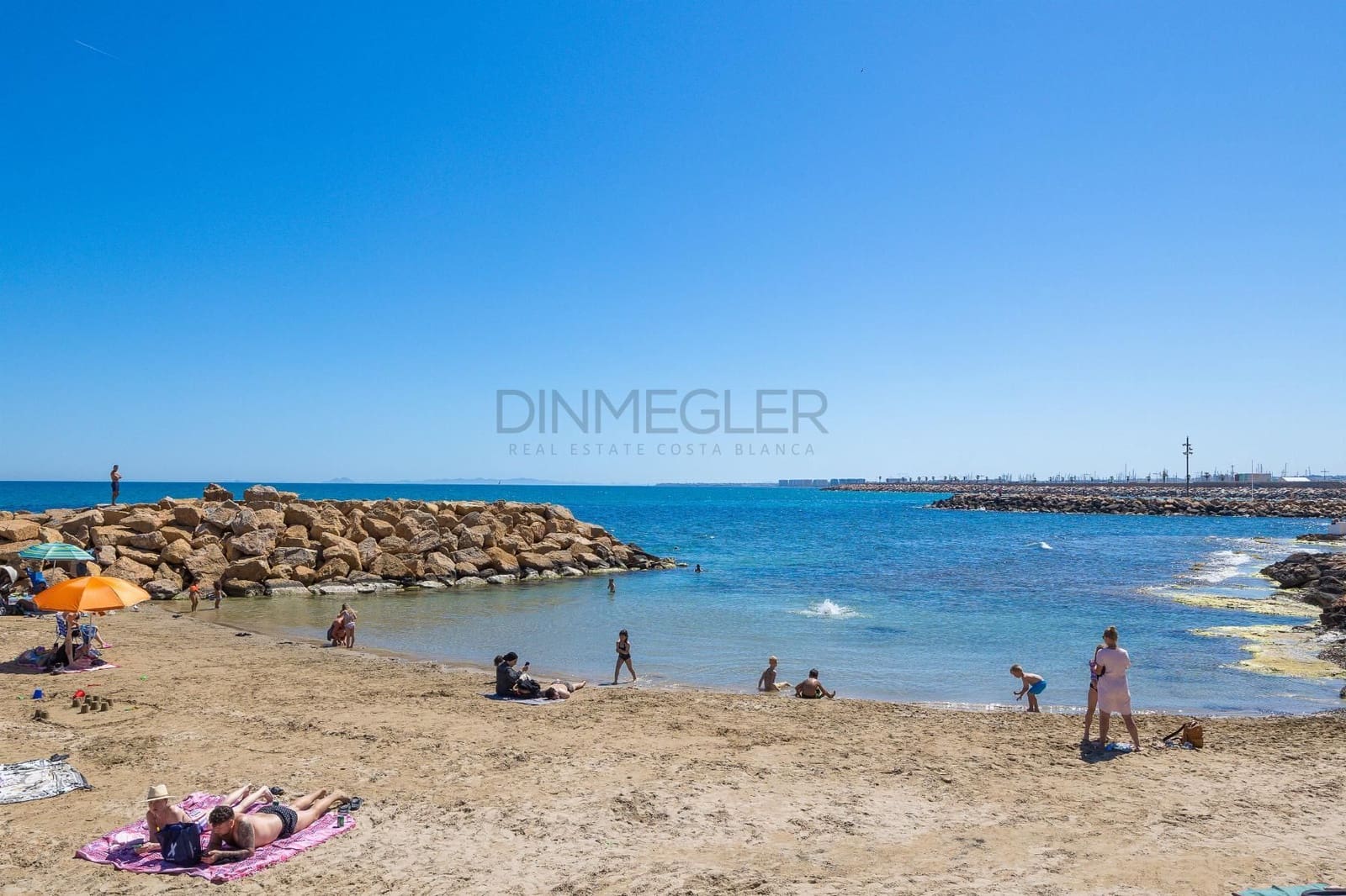 1 quarto Apartamento para venda em Torrevieja com piscina - 99 990 € (Ref: 9770605)