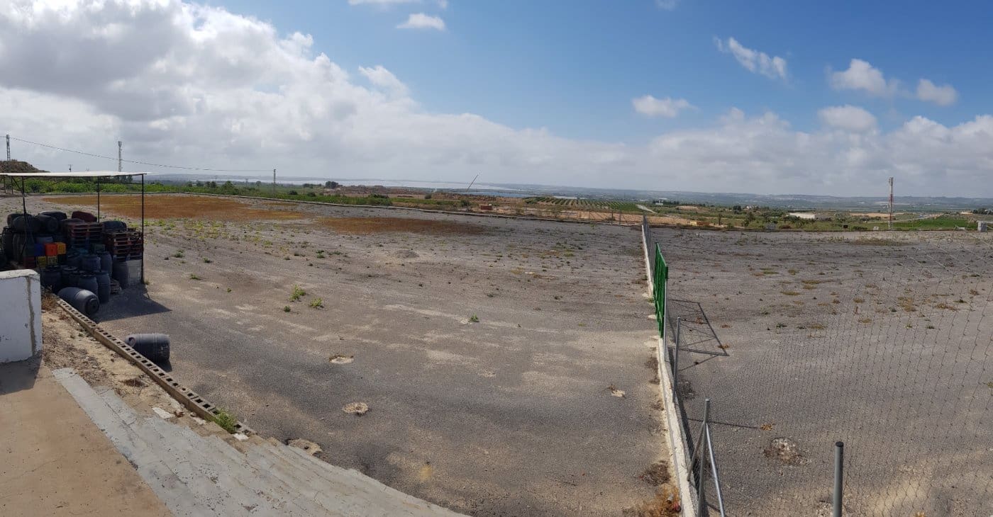 Finca/Casa Rural de 2 habitaciones en Los Montesinos en venta con garaje - 380.000 € (Ref: 9773007)