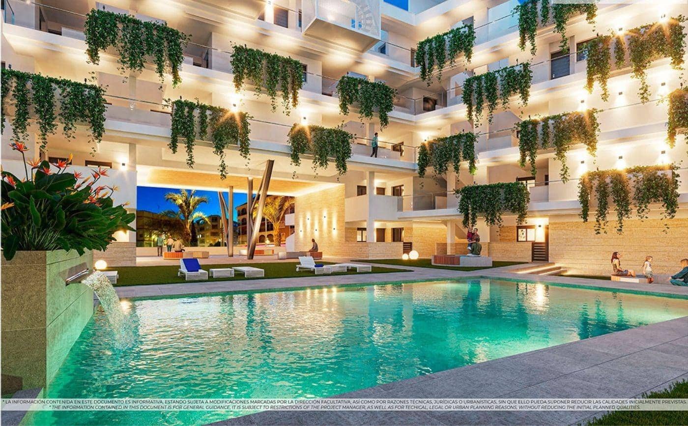 3 sovrum Takvåning till salu i Torrevieja med pool garage - 460 000 € (Ref: 9804258)