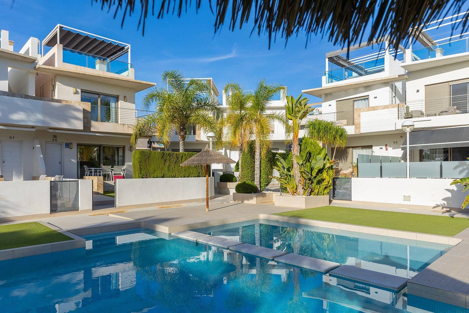 3 quarto Apartamento para venda em Ciudad Quesada com piscina - 420 000 € (Ref: 9804259)