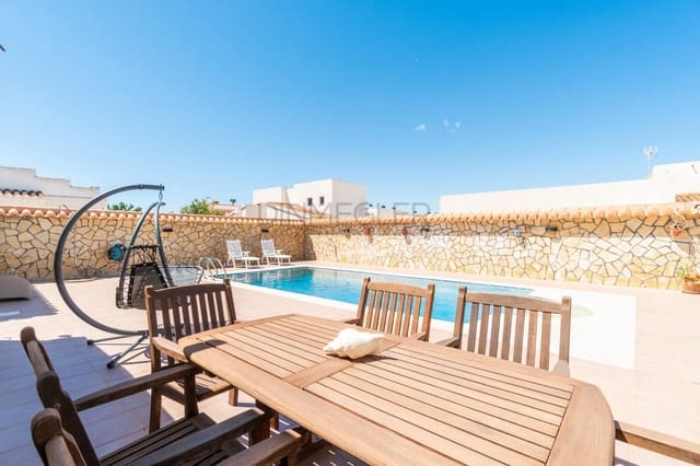 4 chambre Villa/Maison à vendre à El Chaparral - La Siesta - La Torreta, Torrevieja avec piscine - 549 000 € (Ref: 9843353)