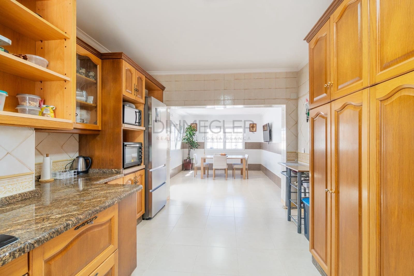 4 chambre Villa/Maison à vendre à Torrevieja avec piscine - 549 000 € (Ref: 9843353)