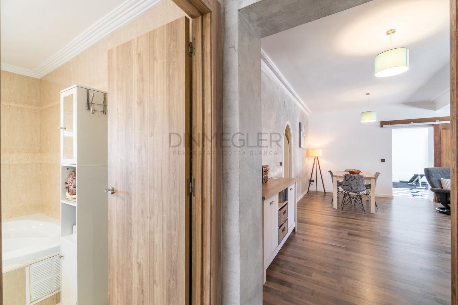 4 chambre Villa/Maison à vendre à Torrevieja avec piscine - 549 000 € (Ref: 9843353)