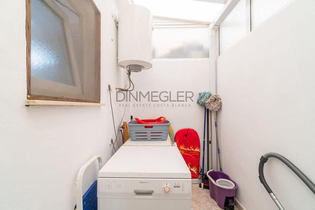 2 chambre Villa/Maison à vendre à Playa Flamenca avec piscine - 264 000 € (Ref: 9843354)