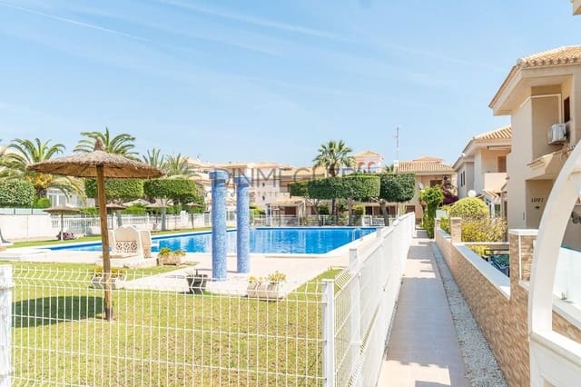 2 chambre Villa/Maison à vendre à Playa Flamenca, Orihuela avec piscine - 264 000 € (Ref: 9843354)