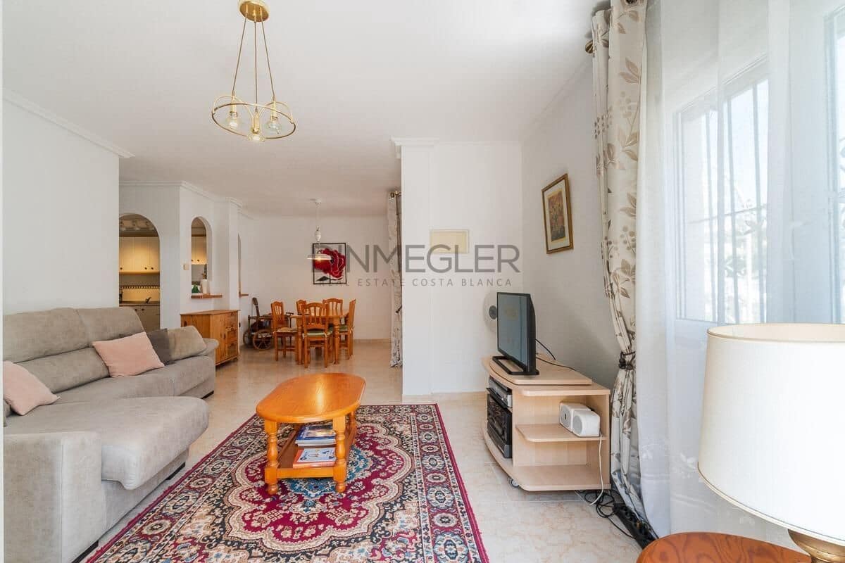 2 chambre Villa/Maison à vendre à Playa Flamenca avec piscine - 264 000 € (Ref: 9843354)