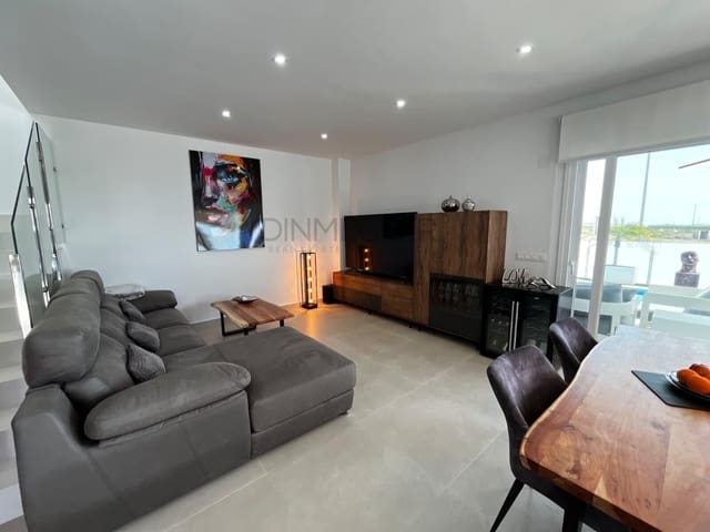 3 makuuhuone Rivitalo myytävänä paikassa Desamparados - Hurchillo - Torremendo, Orihuela - 489 999 € (Ref: 9868551)